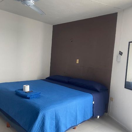 Apartamentos Cupules Merida Bagian luar foto