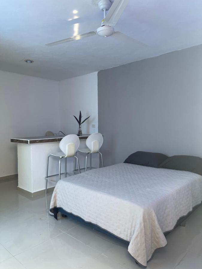 Apartamentos Cupules Merida Bagian luar foto